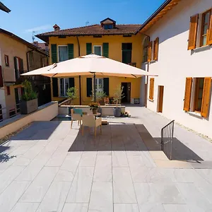 Alberti , Mandello del Lario Italia