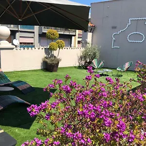 Alojamento de Acomodação e Pequeno-almoço 200 & Terrace